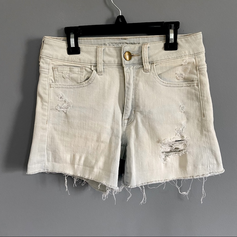 American Eagle Outfitters Midi Light Wash Lightly Distressed Shorts